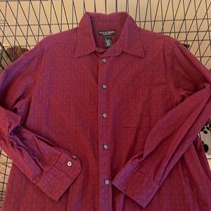 Crazy horse long sleeve dress shirt in burgundy square print in size large